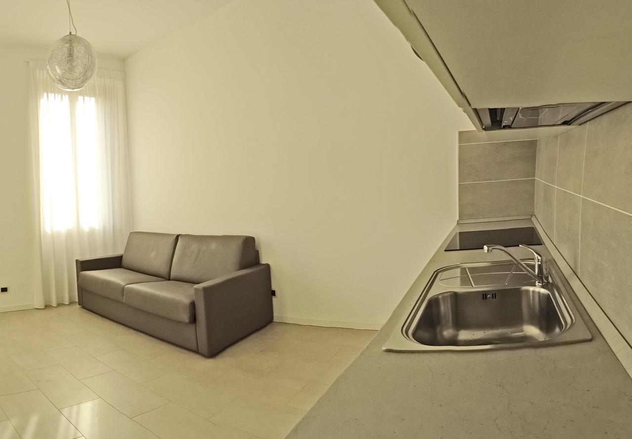 Campione Ora apartments by Gardadomusmea Campione del Garda Exterior foto