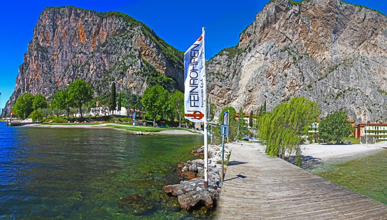 Campione Ora apartments by Gardadomusmea Campione del Garda Exterior foto